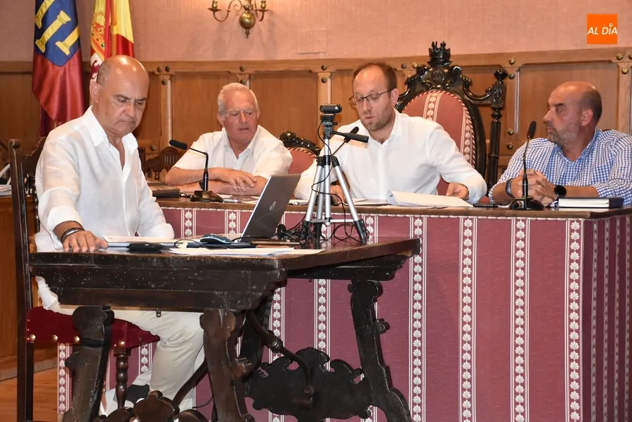 Foto 3 - El Ayuntamiento volver&aacute; a pedir la declaraci&oacute;n como BIC del Puente Mayor