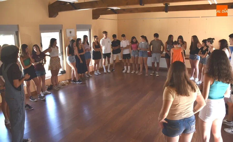Foto 7 - Arranca la formaci&oacute;n de los j&oacute;venes que ejercer&aacute;n como monitores del Divierteatro