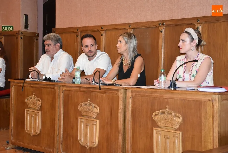 Foto 7 - El Ayuntamiento volver&aacute; a pedir la declaraci&oacute;n como BIC del Puente Mayor