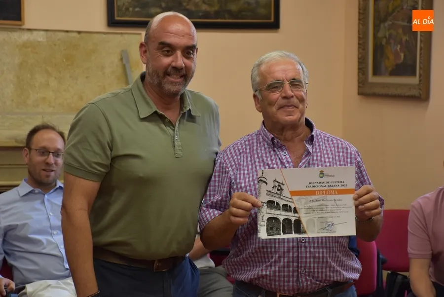 Foto 11 - Clausurados con la entrega de diplomas los talleres de las Jornadas de Cultura Tradicional