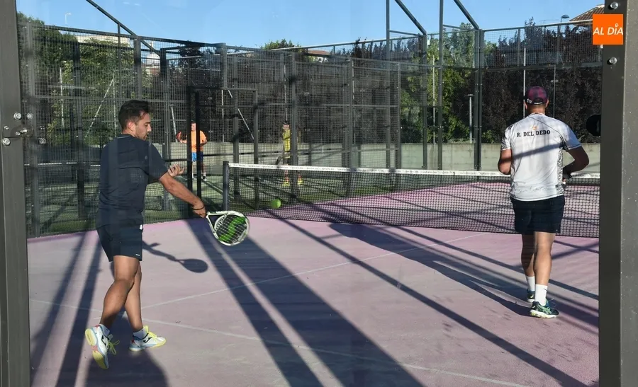 Foto 3 - En marcha el Torneo de P&aacute;del de Ciudad Rodrigo con 18 parejas en liza y 760&euro; en juego