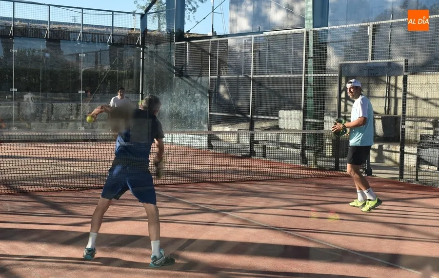 Foto 7 - En marcha el Torneo de P&aacute;del de Ciudad Rodrigo con 18 parejas en liza y 760&euro; en juego