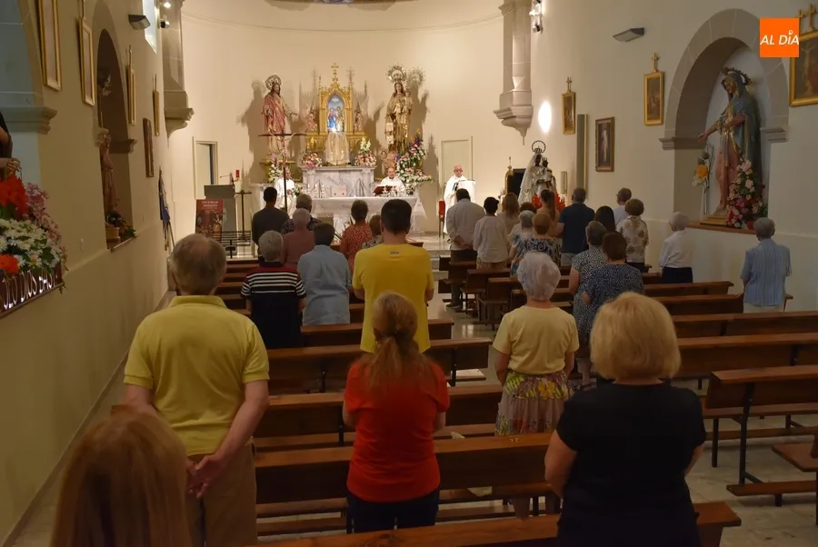 Foto 10 - El A&ntilde;o Jubilar le da un cariz especial a la tradicional novena en honor a la Virgen del Carmen