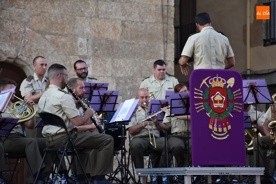 Foto 6 - La Banda de Guerra del REI N&ordm;11 redondea las III Jornadas Napole&oacute;nicas