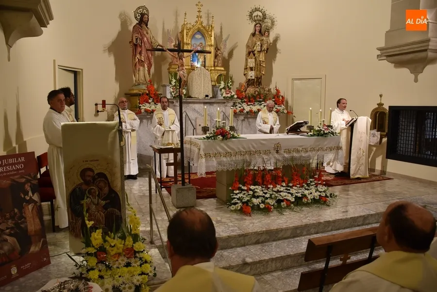 Foto 7 - Lleno en el Convento de las Carmelitas para honrar a la Virgen del Carmen