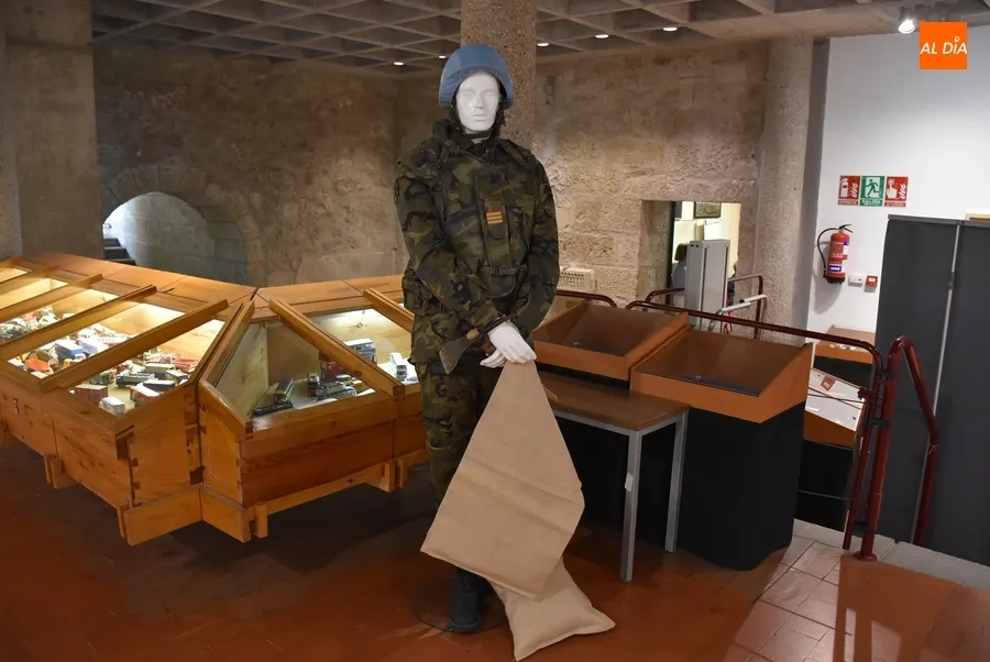 Foto 3 - El REI trae una exposici&oacute;n para que sus &ldquo;grandes h&eacute;roes&rdquo; en Bosnia &ldquo;no caigan en el olvido&rdquo;