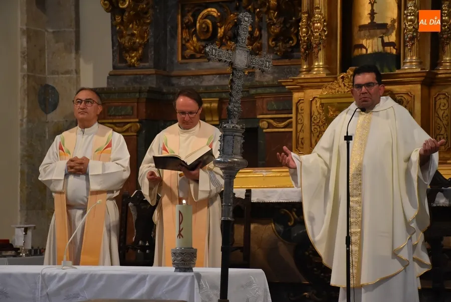 Foto 7 - Las Di&oacute;cesis de Ciudad Rodrigo y Salamanca conmemoran juntas el D&iacute;a del Misionero
