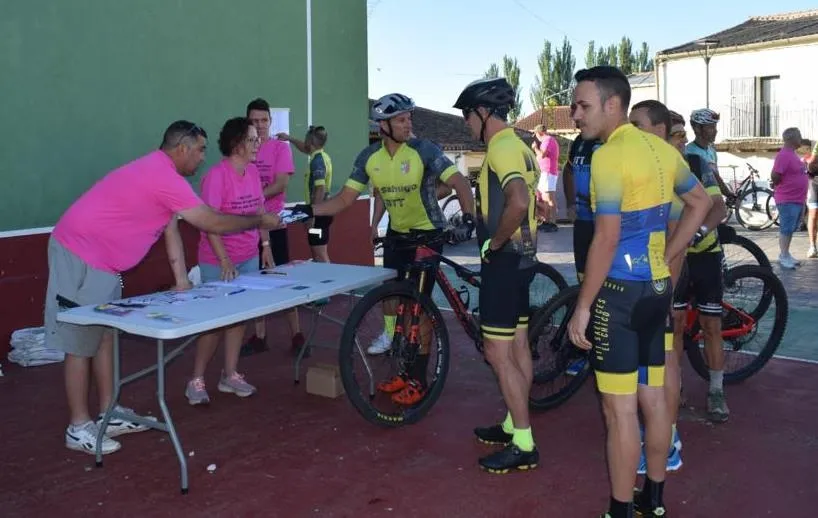 Foto 6 - David Garc&iacute;a Parra y Soledad Mart&iacute;n Corchete se imponen en la 6&ordf; Ruta Puerto del Esperab&aacute;n