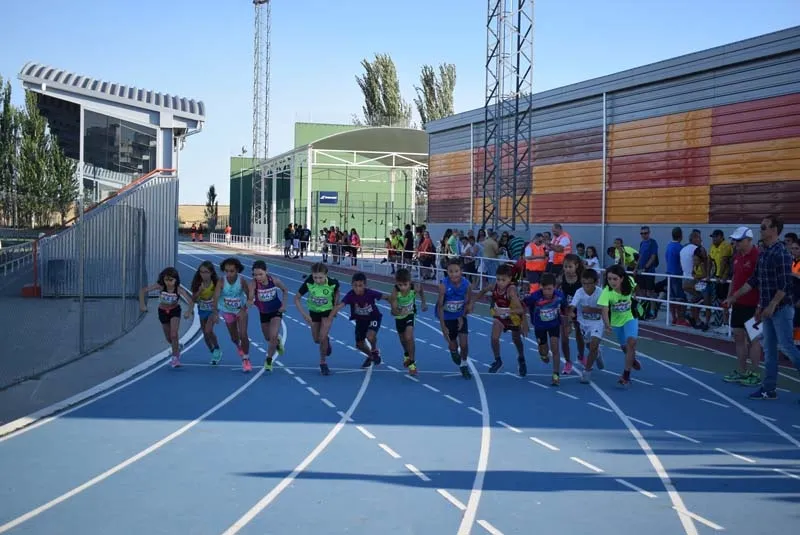 Foto 7 - La IX Carrera popular de Carbajosa, todo un &eacute;xito  