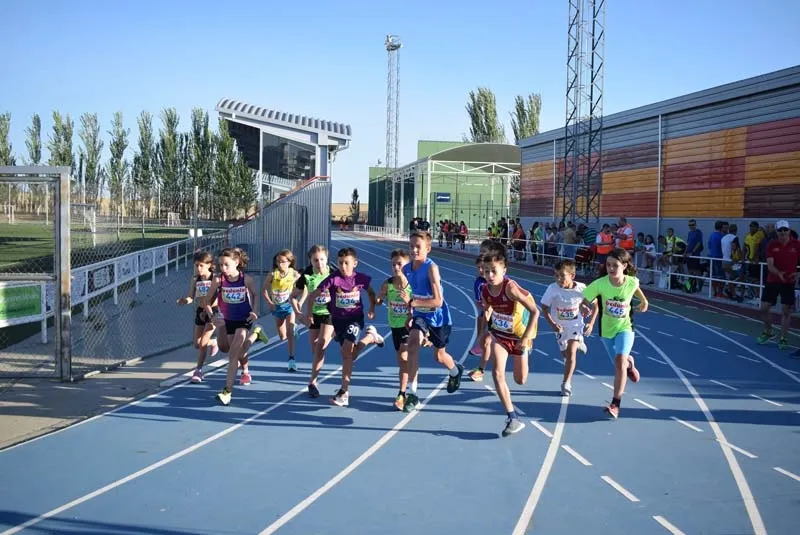 Foto 12 - La IX Carrera popular de Carbajosa, todo un &eacute;xito  