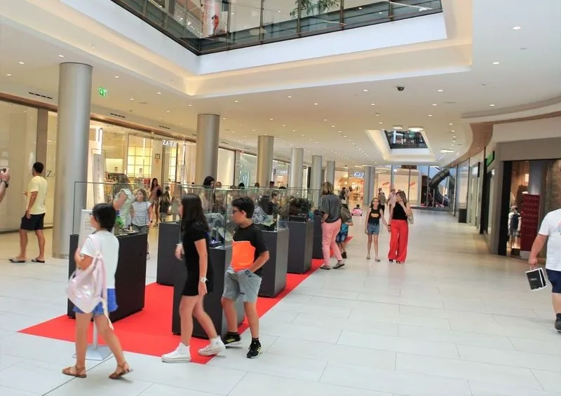 Foto 4 - El arte invade el Centro Comercial El Tormes