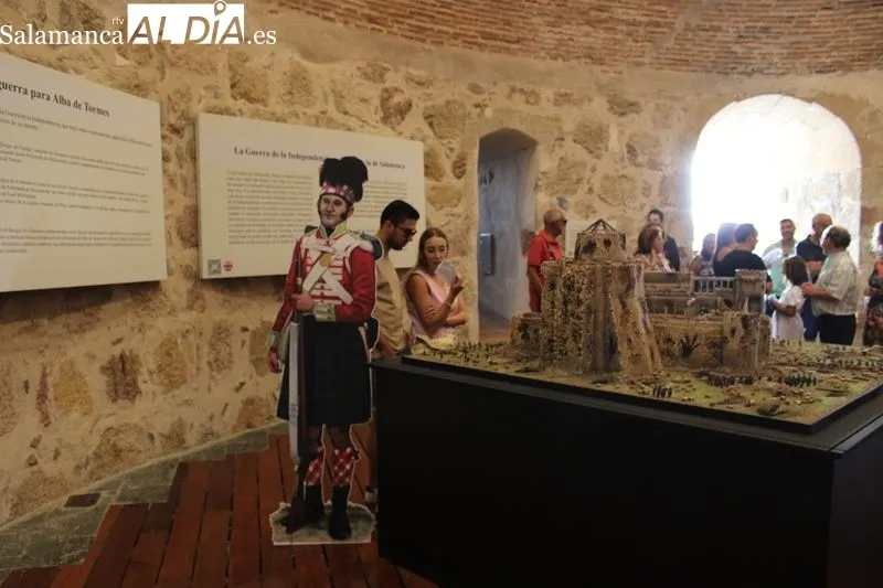 Foto 7 - Inauguraci&oacute;n de la exposici&oacute;n &lsquo;El Torre&oacute;n de las Batallas&rsquo;