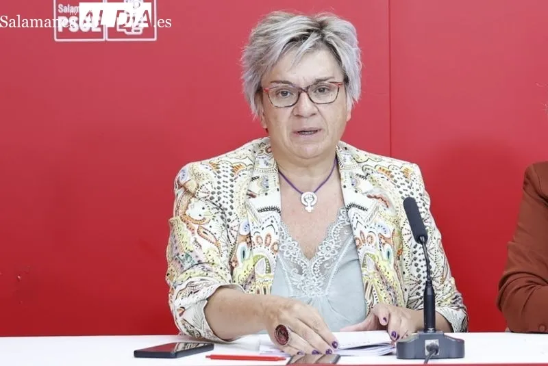 Rueda de prensa de las candidatas al Senado por el PSOE de Salamanca en las próximas elecciones generales del 23 de julio, Elena Diego y Soledad Álvarez. Foto de David Sañudo