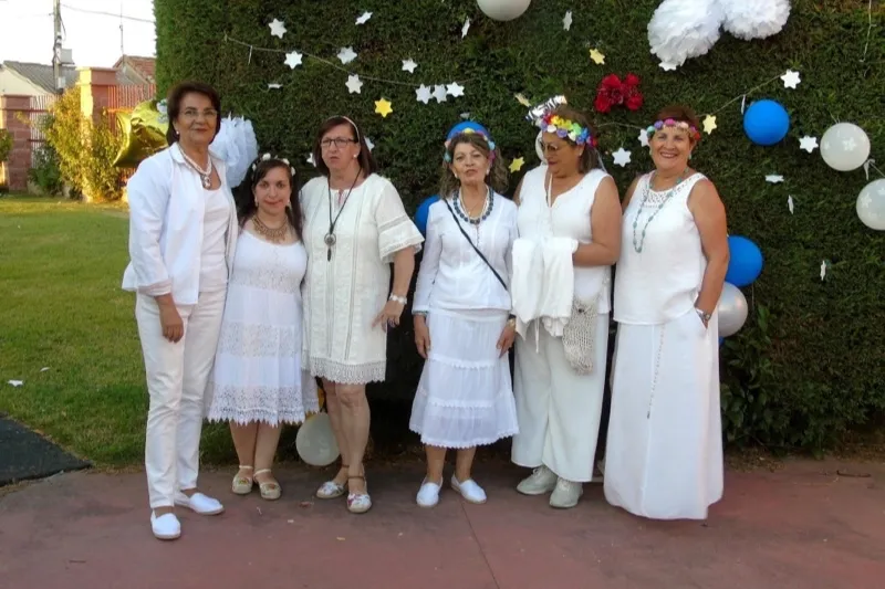La historica comadrona de Macotera, Paulina Cuesta, participaba en la actividad ‘Noches en Blanco’