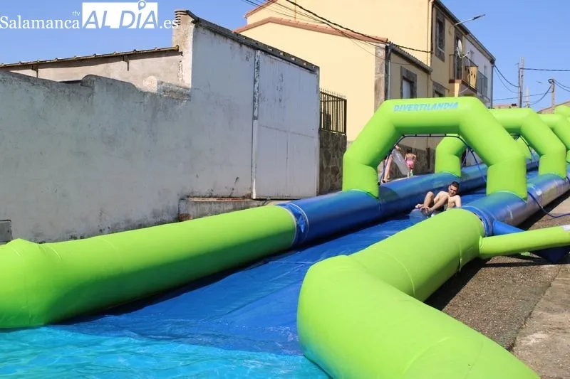 Foto 9 - Peque&ntilde;os y mayores disfrutan de las fiestas de Santa In&eacute;s&nbsp;