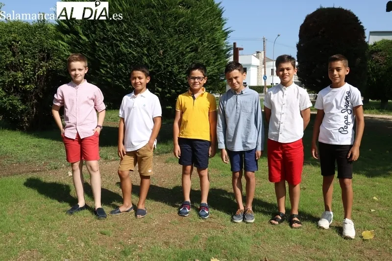 Corte de Honor infantil al completo de las Ferias y Fiestas de Vitigudino 2023 / CORRAL   