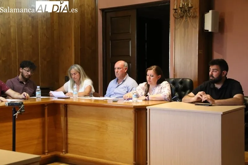 Foto 4 - Aprobadas cuatro dedicaciones parciales de 7000 euros brutos al a&ntilde;o