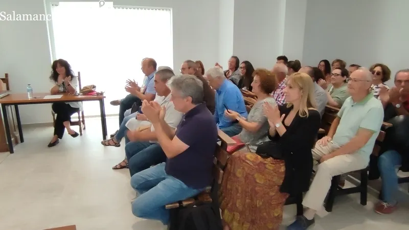Investidura de Javier Muñiz como nuevo alcalde de Vitigudino / CORRAL