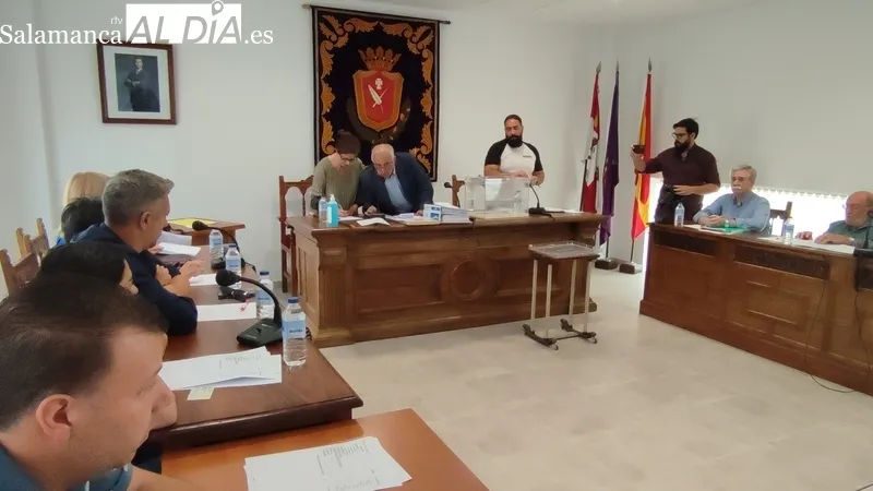 Investidura de Javier Muñiz como nuevo alcalde de Vitigudino / CORRAL