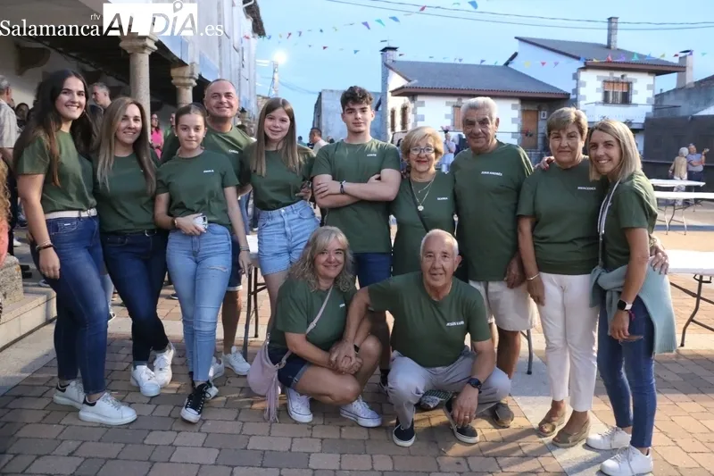 Pregón de Cristina Requejo Casado y cena de inicio de las fiestas de San Cristóbal en Guadramiro / CORRAL