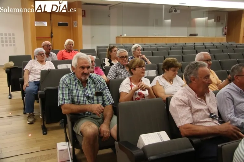 Asamblea General de la Unión de Asociaciones de Mayores de la comarca de Vitigudino celebrada este jueves en esta localidad / CORRAL   