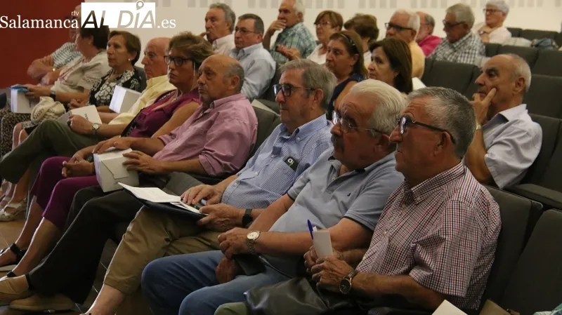 Asamblea General de la Unión de Asociaciones de Mayores de la comarca de Vitigudino celebrada este jueves en esta localidad / CORRAL   