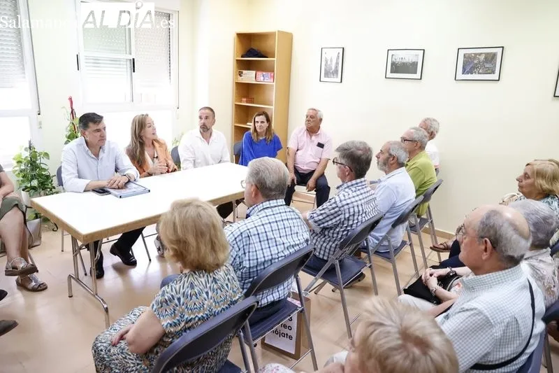 Visita a Salamanca de la vicesecretaria de Estudios y Programas del Partido Popular, Carmen Navarro. Foto de David Sañudo