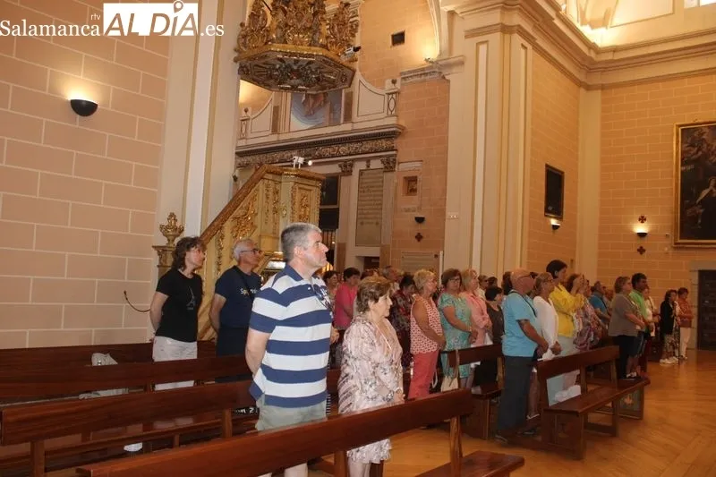 Foto 10 - Los feligreses del arciprestazgo Santa Teresa - Alba - Guijuelo ganan el jubileo teresiano