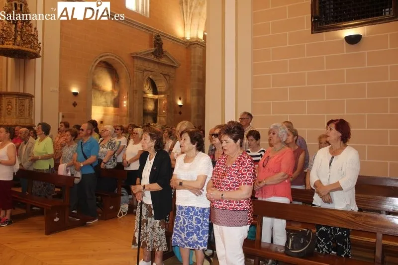 Foto 8 - Los feligreses del arciprestazgo Santa Teresa - Alba - Guijuelo ganan el jubileo teresiano