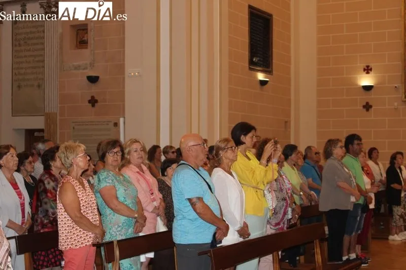 Foto 6 - Los feligreses del arciprestazgo Santa Teresa - Alba - Guijuelo ganan el jubileo teresiano