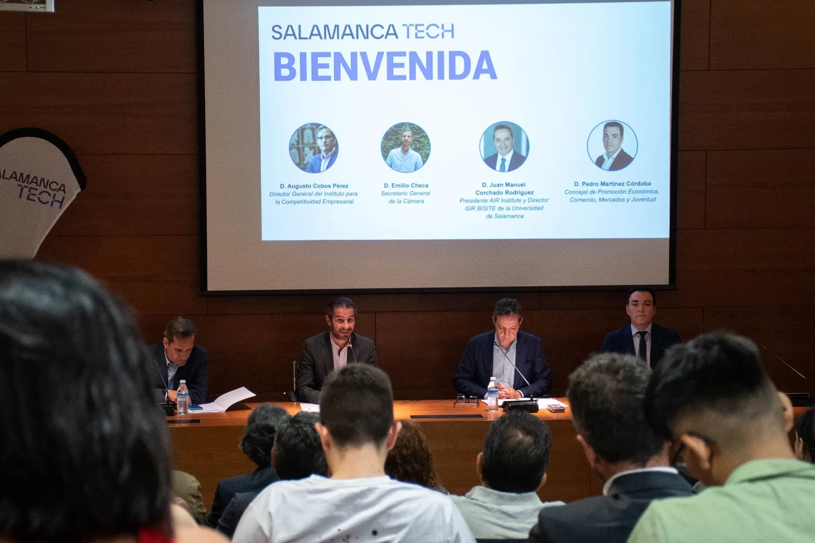 Salamanca Tech reúne a profesionales de la industria cárnica, la gastronomía y el vino en un encuentro  