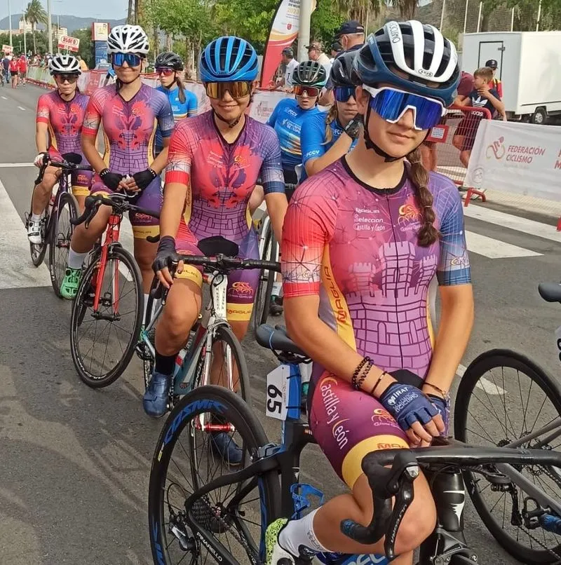 Vega Iglesias gana el campeonato de España de ciclismo en edad escolar en categoría infantil