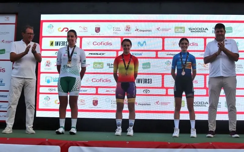 Vega Iglesias gana el campeonato de España de ciclismo en edad escolar en categoría infantil