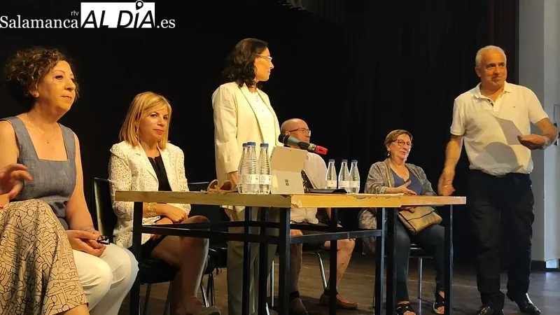 Jesús María Ortiz resulta elegido diputado con el voto unánime de 84 concejales del PP / CORRAL