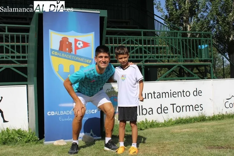 Foto 9 - El Alba de Tormes CF recibe la visita de Chus Bl&aacute;zquez&nbsp;