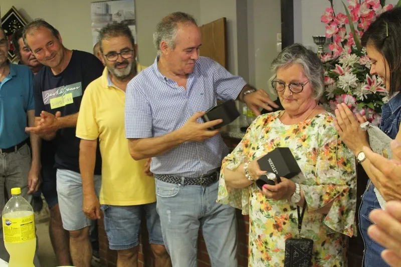 Homenaje del Ayuntamiento de El Cubo de Don Sancho a Dolores García por su jubilación al frente del Hogar de Jubilados
