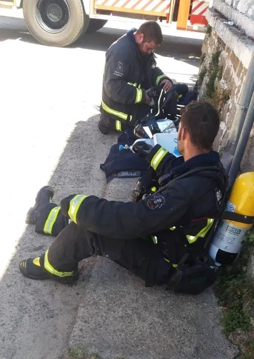 Peligroso enciendo en Bañobárez en pleno centro del pueblo