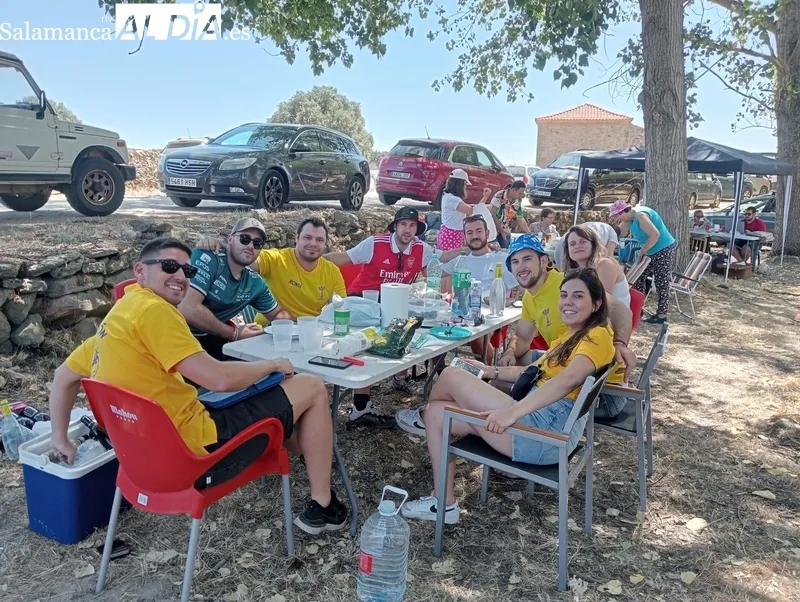 Paella en la chopera en Sobradillo para enfilar el final de las fiestas