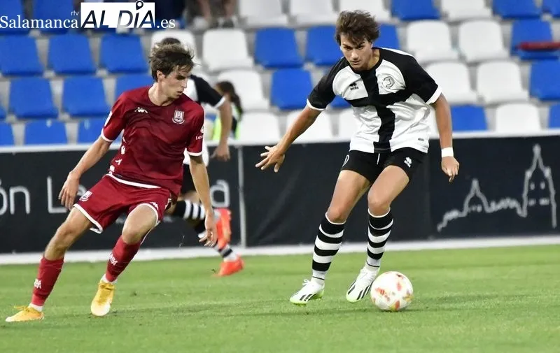 Foto 7 - Unionistas cae goleado en su primer test de pretemporada ante el Alcorc&oacute;n (0-5)