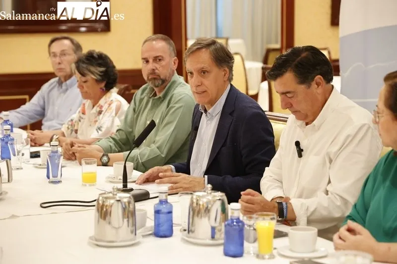 Cierre de campaña del PP en el Hotel Alameda Palace. Foto de David Sañudo