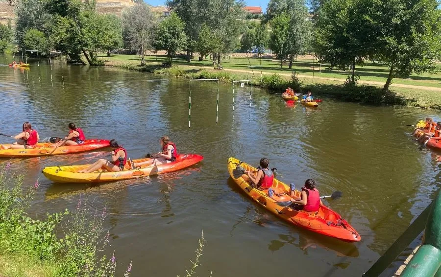 Foto 4 - Cruz Roja Juventud finaliza su campamento urbano de verano