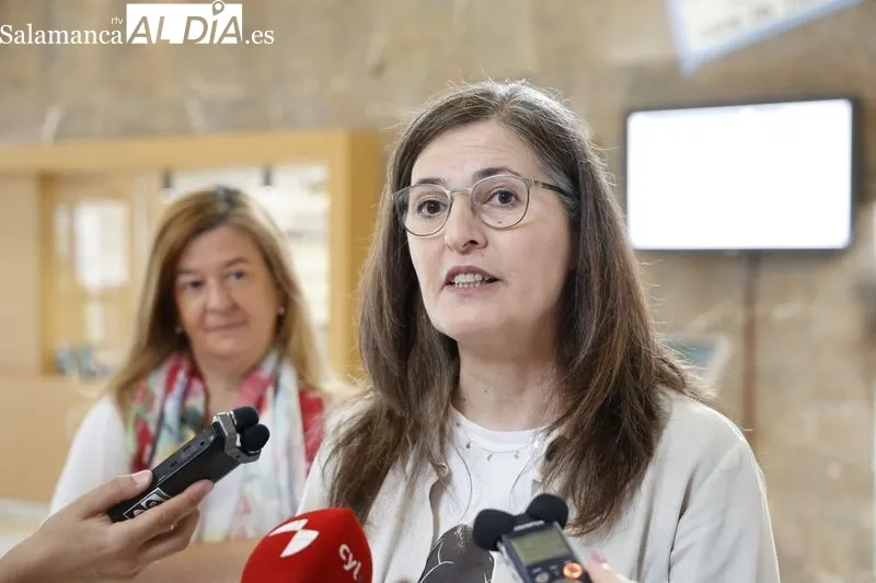 Estudiantes salmantinos en la en la Facultad de Ciencias con motivo de la convocatoria extraordinaria de la EBAU