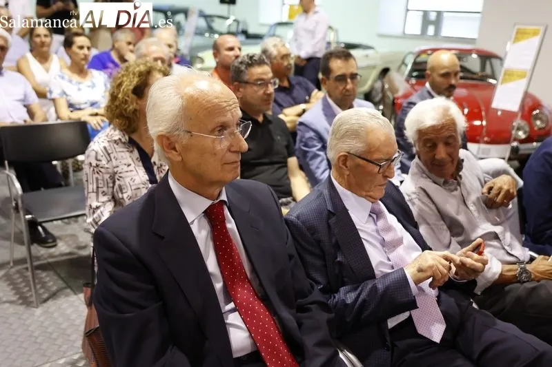 Inauguración en el Museo de Historia de la Automoción de Salamanca (MHAS) de la exposición temporal ‘Renault: 125 años de Historia de la Automoción’. Foto David Sañudo