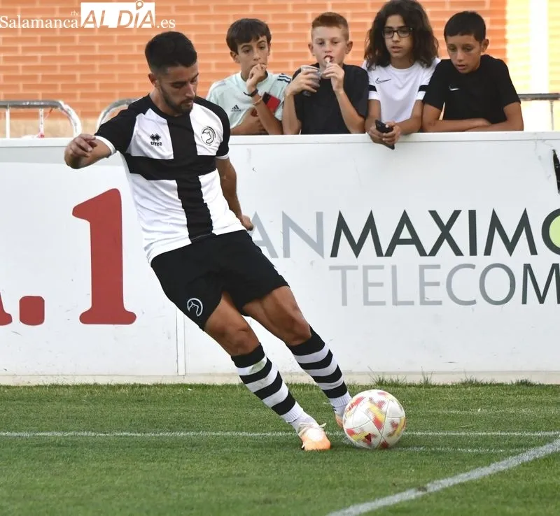 Foto 3 - Unionistas cae goleado en su primer test de pretemporada ante el Alcorc&oacute;n (0-5)