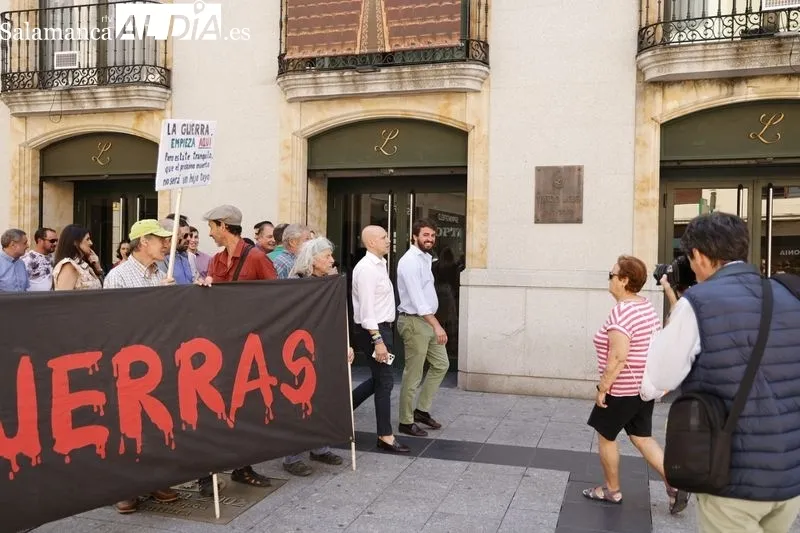 Visita a Salamanca de Juan Luis García-Gallardo, vicepresidente de la Junta y uno de los dirigentes de Vox en Castilla y León. Foto de David Sañudo