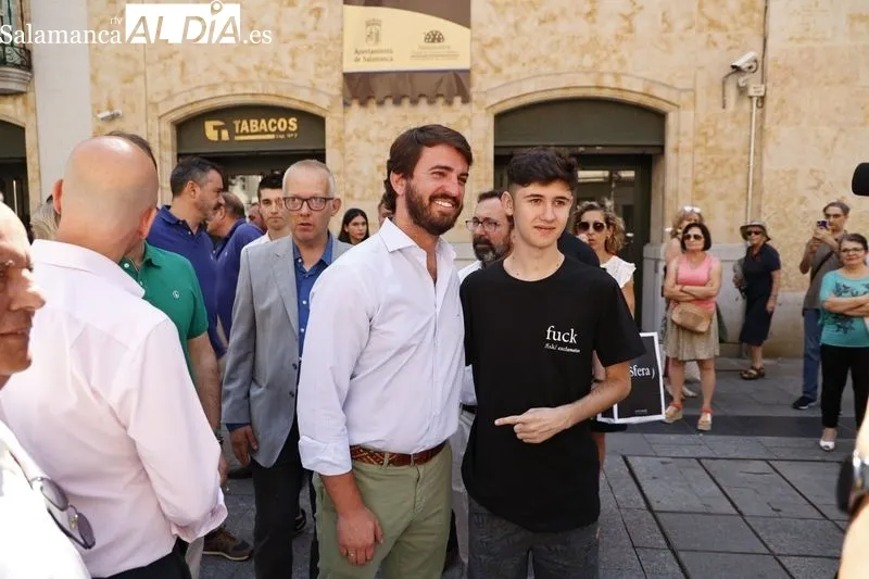 Visita a Salamanca de Juan Luis García-Gallardo, vicepresidente de la Junta y uno de los dirigentes de Vox en Castilla y León. Foto de David Sañudo