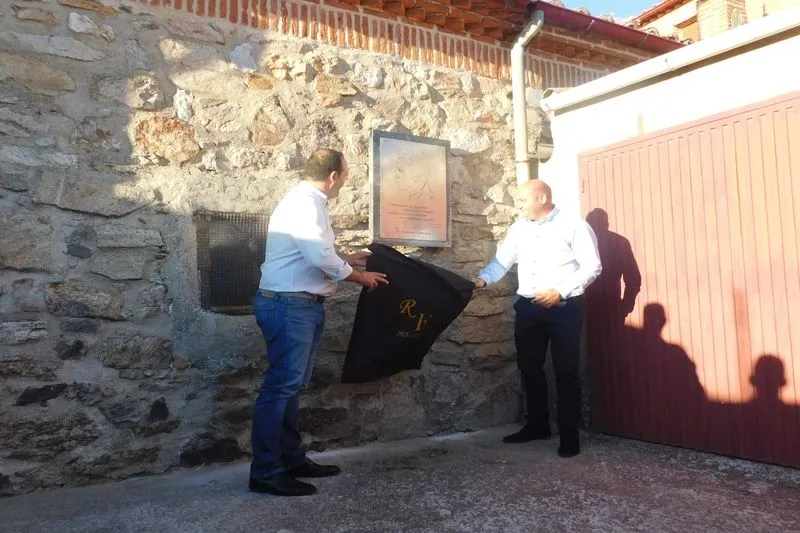 Foto 5 - Martinamor rinde homenaje a Rafael Farina en el centenario de su nacimiento