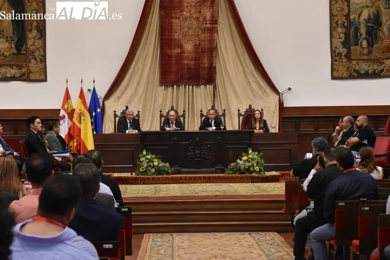 Foto 17 - Inaugurados los cursos de verano de Especializaci&oacute;n en Derecho de la Universidad de Salamanca