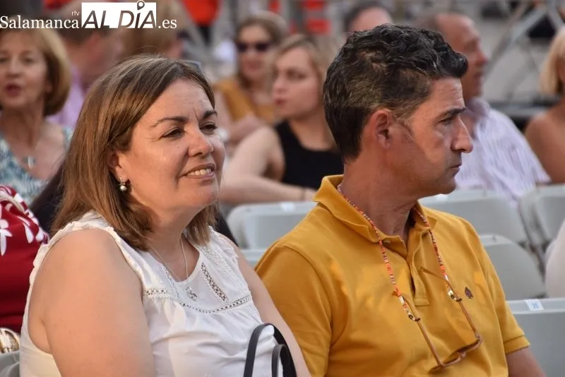 Foto 13 - La Orquesta Sinf&oacute;nica de Castilla y Le&oacute;n Joven deleita a una Plaza Mayor repleta