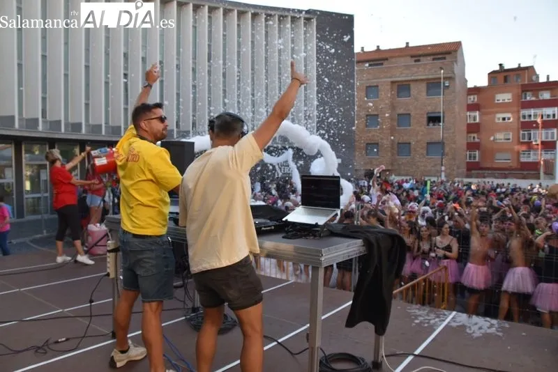 Encuentro de peñas y chupinazo en Santa Marta de Tormes. Fotos: Vanesa Martins 